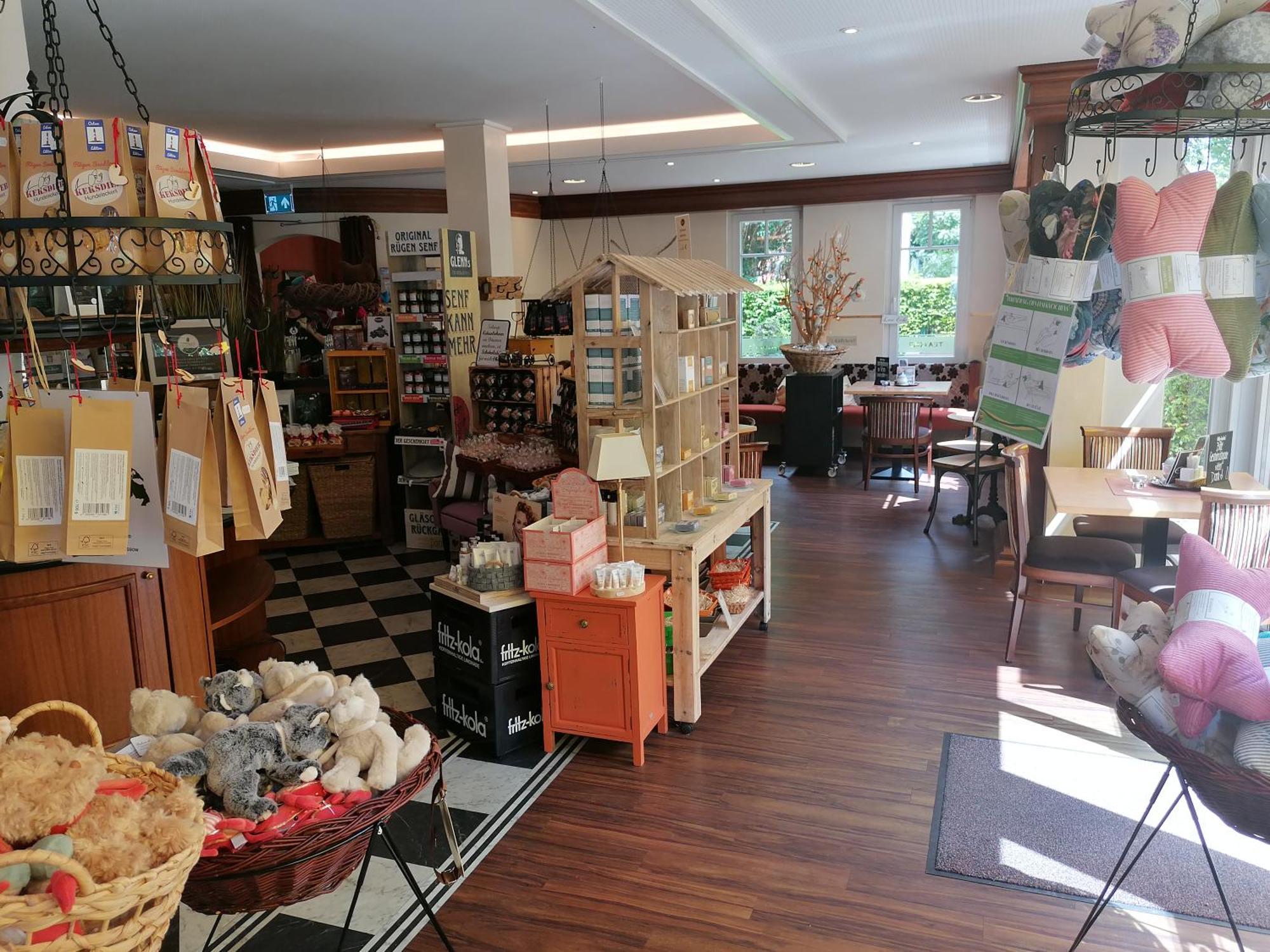 Pension Sanddorn Mit Cafe Carlssons Binz Exterior foto