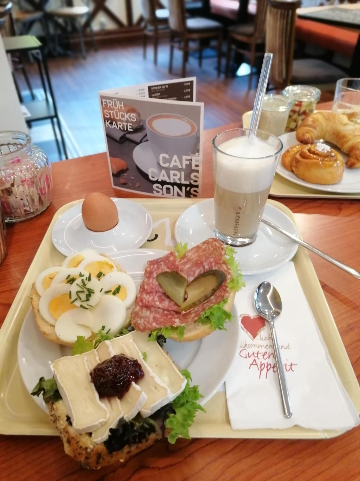 Pension Sanddorn Mit Cafe Carlssons Binz Exterior foto